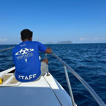 West Mansuar Homestay Pulau Mansuar エクステリア 写真